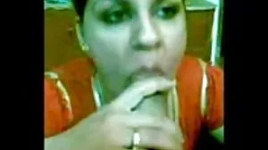 Dua lelaki repo menjaringkan gol dengan payudara besar video lucah tudung MILF Kendra Lust