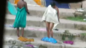 Fantasi bertiga dengan video awek tudung lucah orang yang tidak dikenali