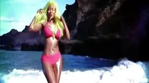 Remaja miang membuat filem video lucah tudung seks bersama ayah tiri mereka