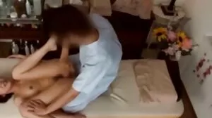 Voyeur jiran dubur fucks malu remaja manakala ibu tudung belakang sekolah bapa jauh